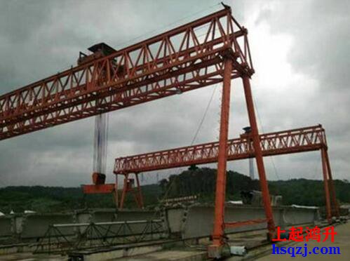 龍門(mén)吊怎么開(kāi)才是安全保險(xiǎn)的方式